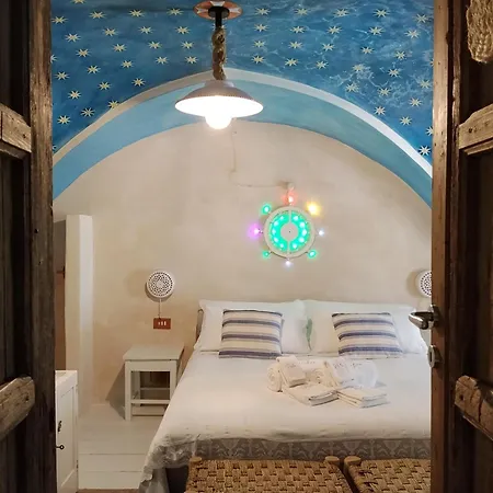 B&B 