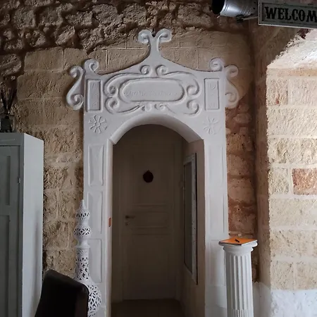 B&B 